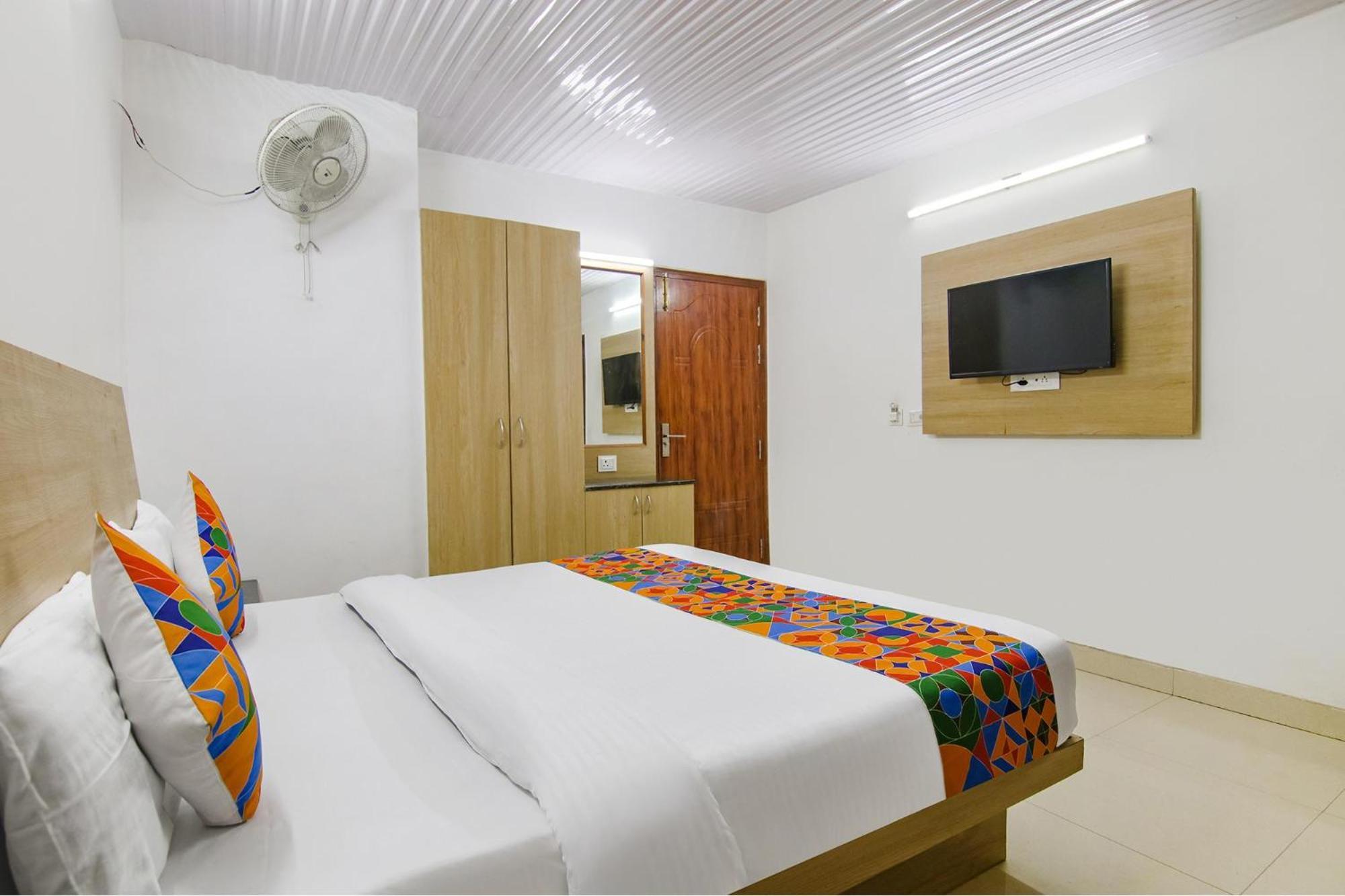 Fabexpress Kalsia Homestay - Nr Radha Krishna Mandir มัสซูรี ภายนอก รูปภาพ